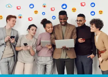 How to Use Social Media for Creative Growth and Inspiration