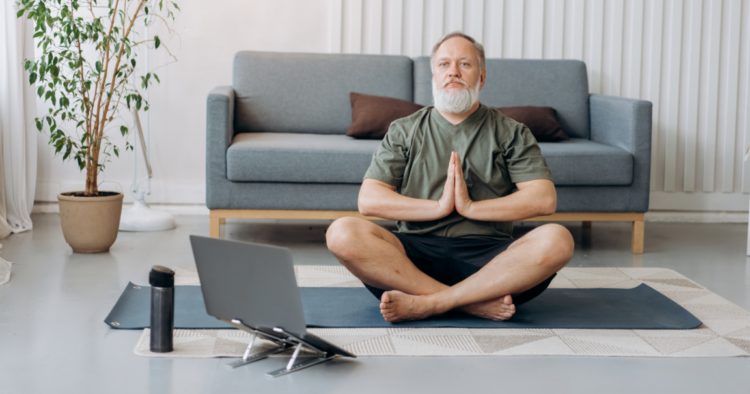 Mindful living in a digital age: 8 tips for cultivating inner peace - Hack  Spirit