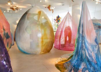 Sensory Art Redefined: Immersive Experiences Evolve